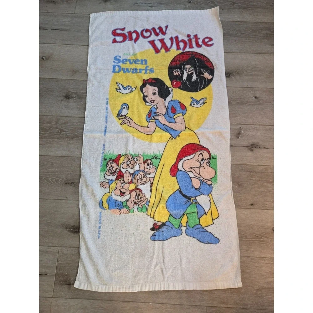 Vintage 90s Walt Disney Snow White Seven Dwarfs Beach Towel Franco 49x24